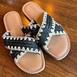 Size 7 Universal Threat Tweed Woven Sandals - Worn once